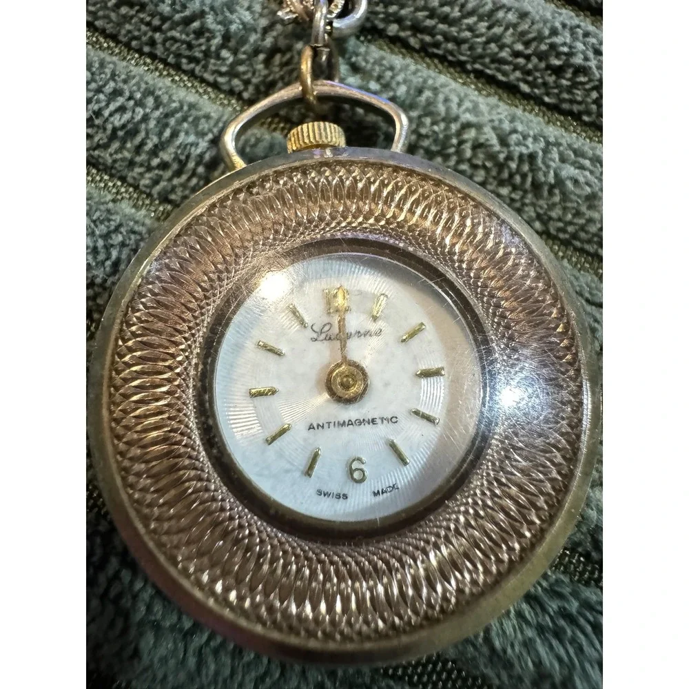 Vintage Lucerne‎ Swiss Made Pendant Watch Necklace Gold Tone Antimagnetic